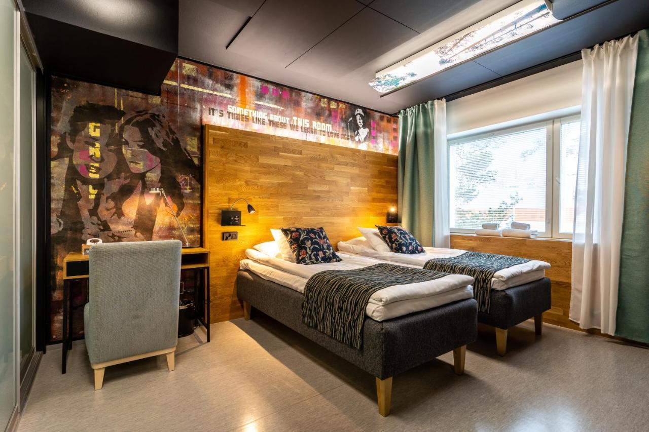 Time Hostel Nova - Sairaalan Vieressae Jyvaskyla Ngoại thất bức ảnh