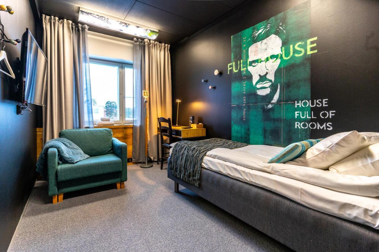 Time Hostel Nova - Sairaalan Vieressae Jyvaskyla Ngoại thất bức ảnh